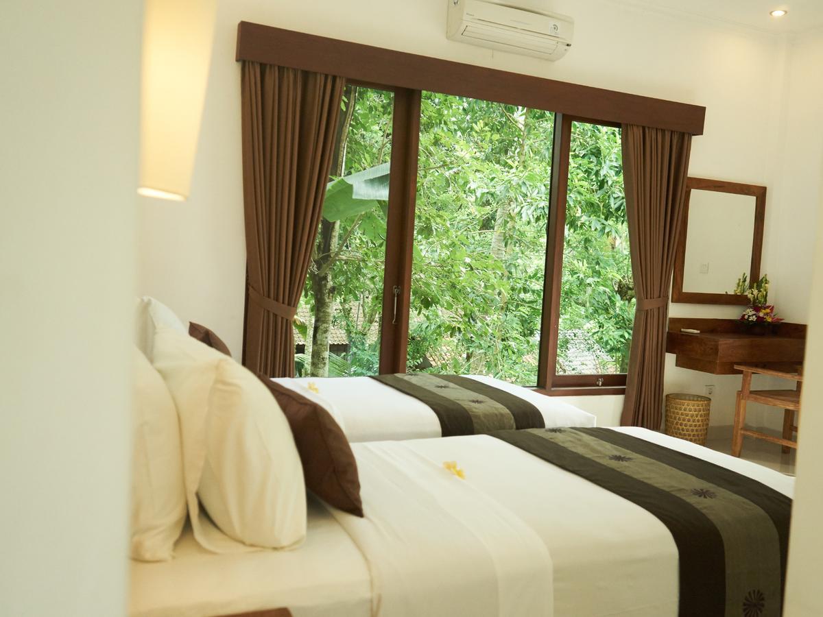 Eden House Bed & Breakfast 2*